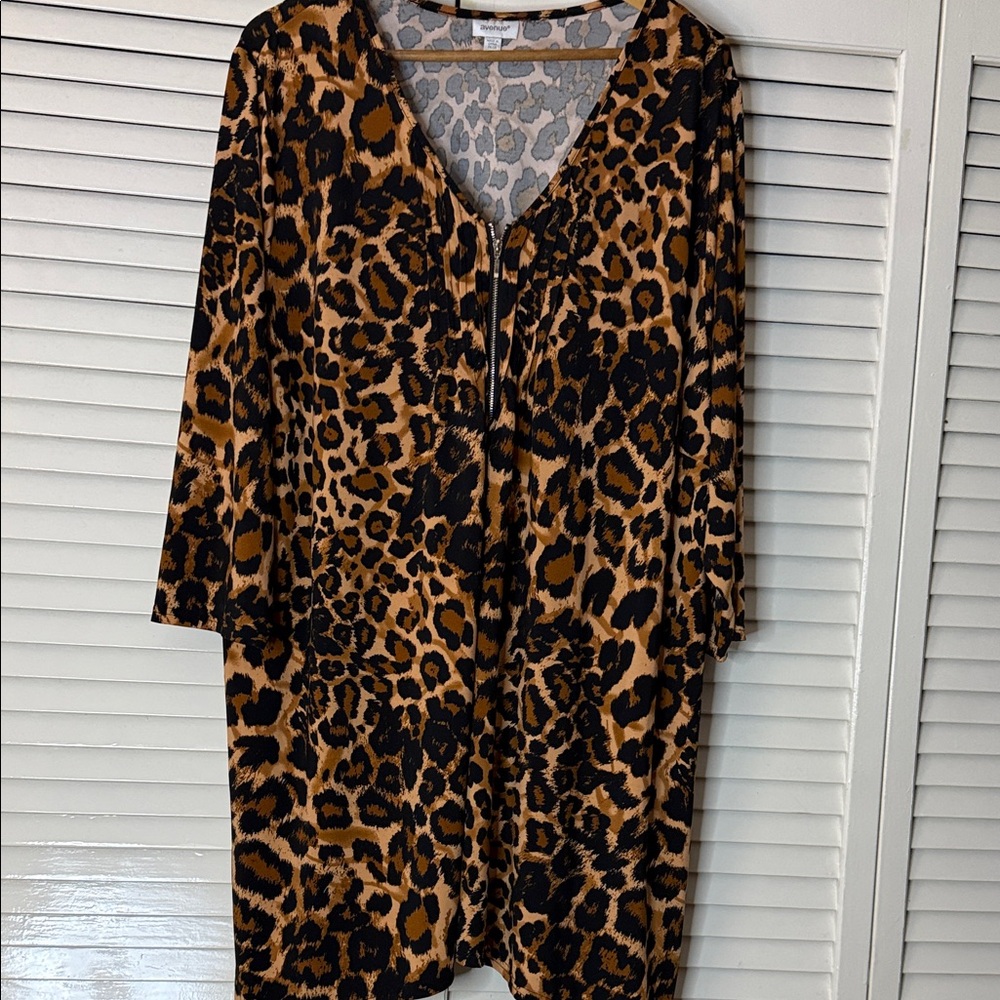 Avenue Leopard Print Top - Black and Brown
